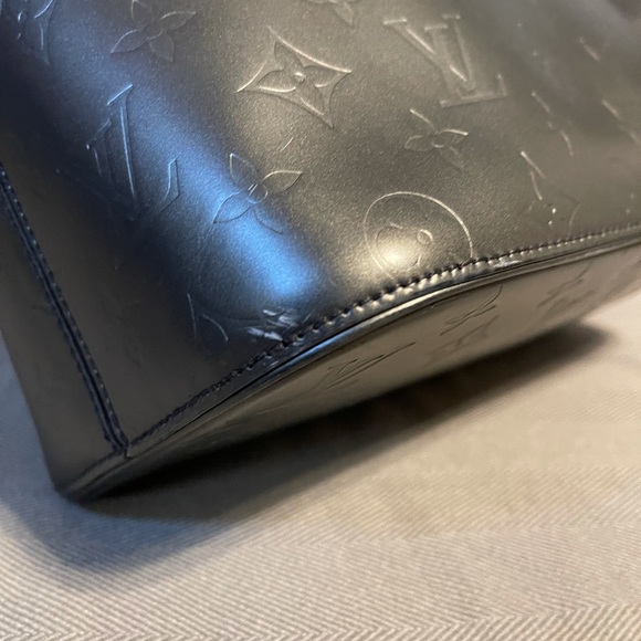 Louis Vuitton Mat Stockton Monogram Vernis - Picture 10 of 16